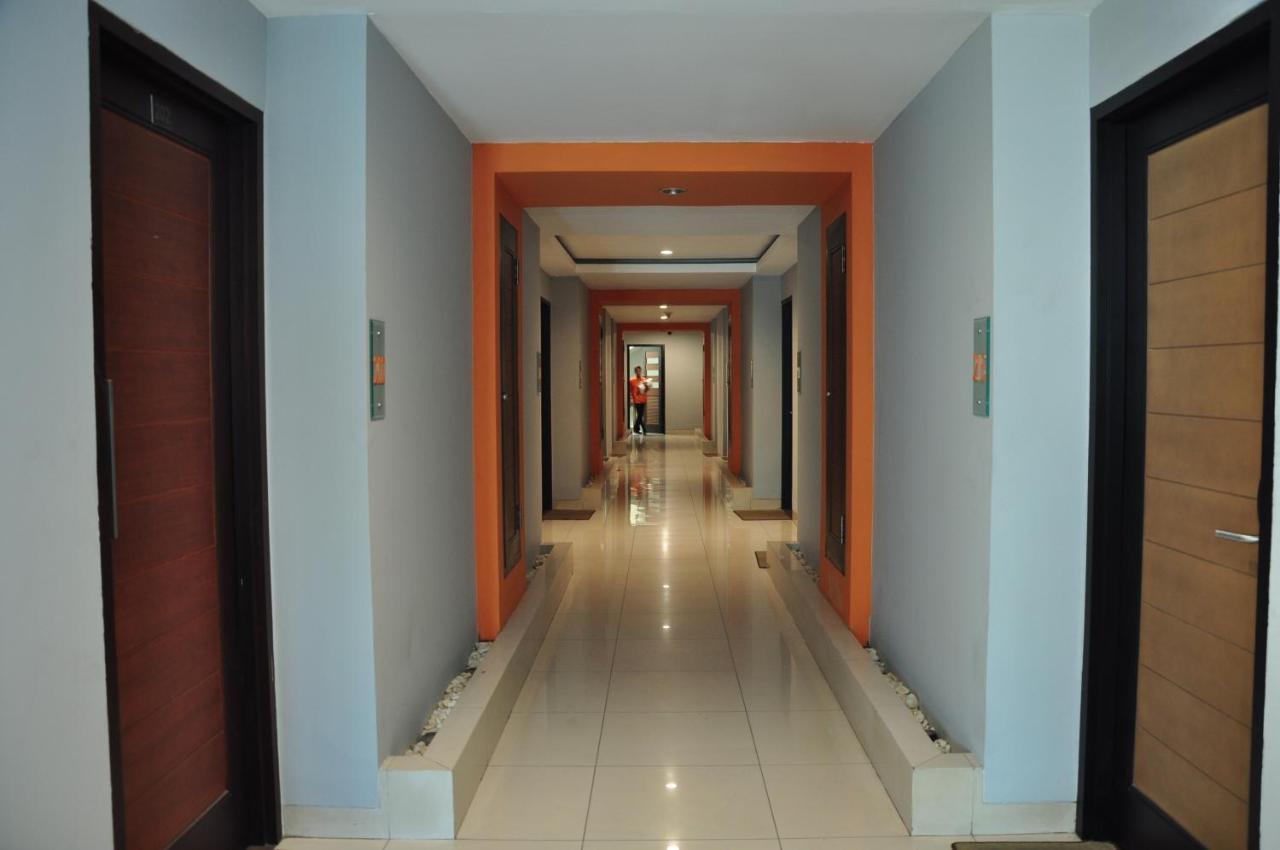 Orange Inn Hotel Mangga Besar Jakarta Exterior photo